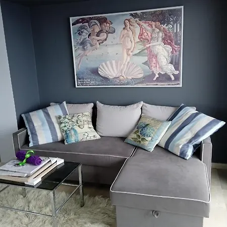Apartment Sea Front *